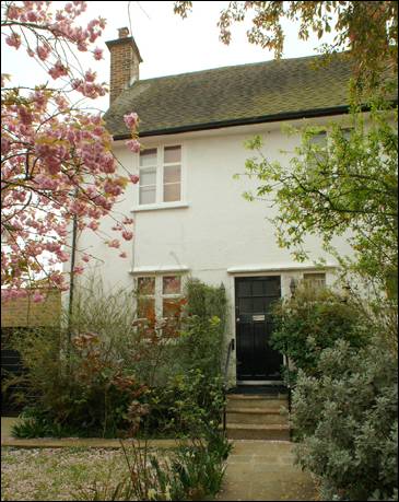 06 Hogarth Hill